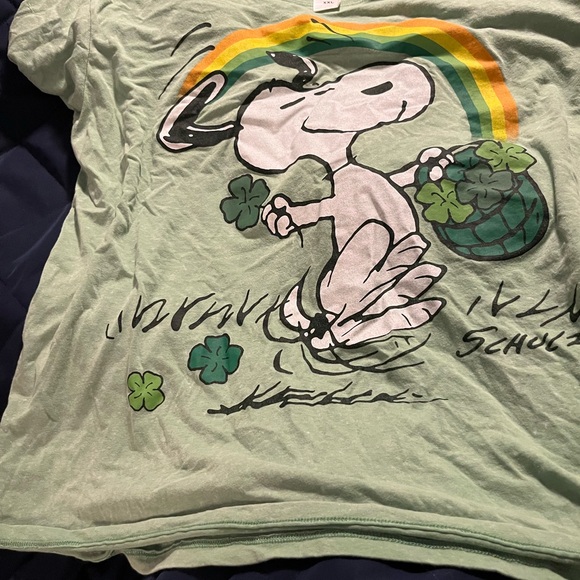 Snoopy Green St Patty shirt - Picture 3 of 3
